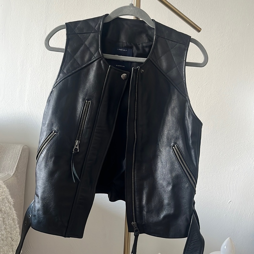 Madewell Sleeveless Leather Biker Vest